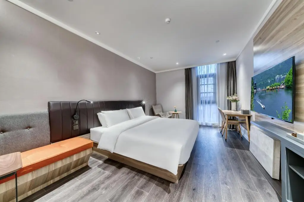 Ханчжоу: Hanting Premium Hotel Hangzhou Tonglu