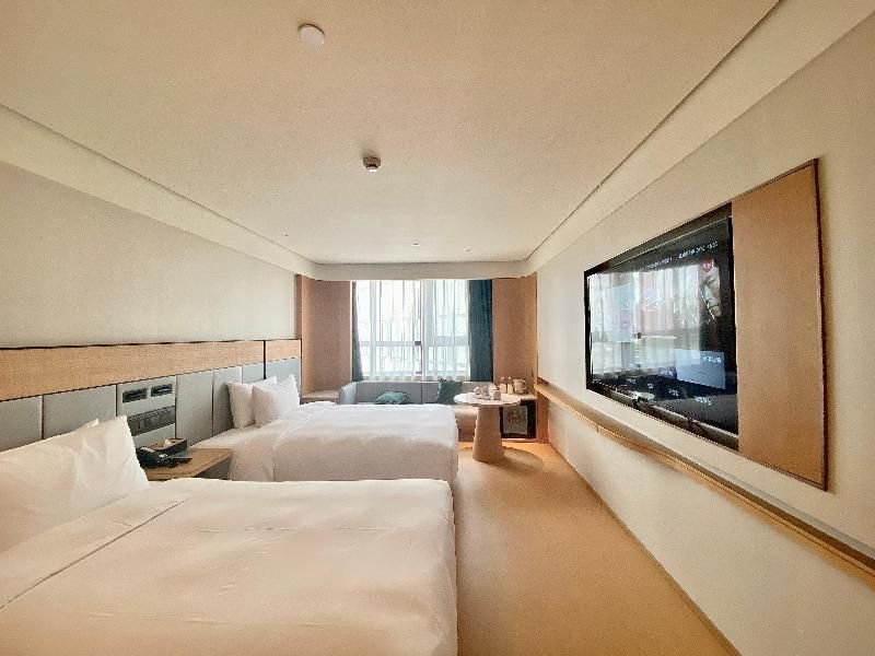 Шанхай: Ji Hotel Shanghai People's Square Fujian Middle Road