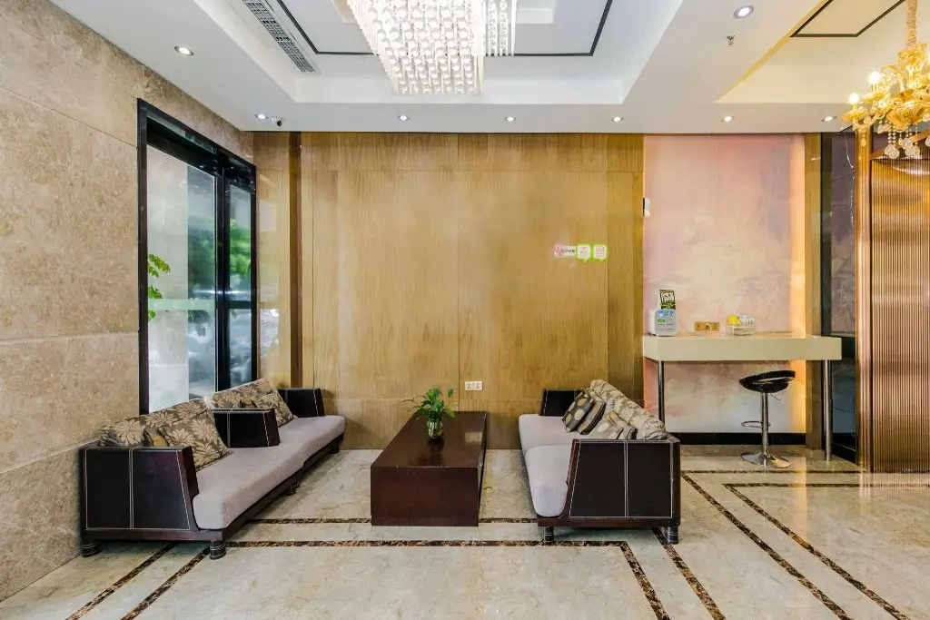 Фучжоу: Hi Inn Fuzhou Industrial Road Powerlong