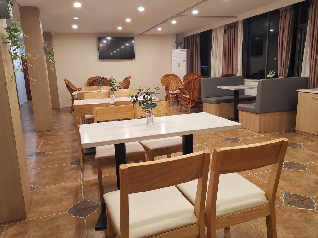 Наньчун: Hanting Hotel Langzhong Ancient City