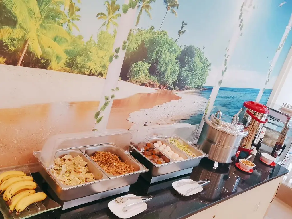 Гуанчжоу: Elan Hotel Guangzhou Shiqiao Metro Station