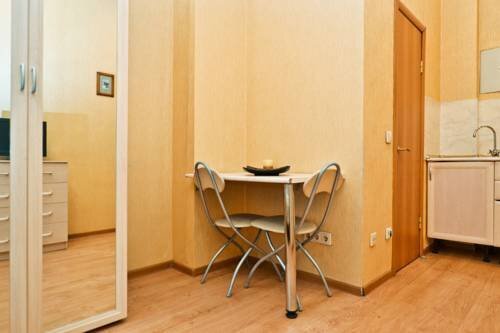 Санкт-Петербург: Studio Na Chernyshevskogo