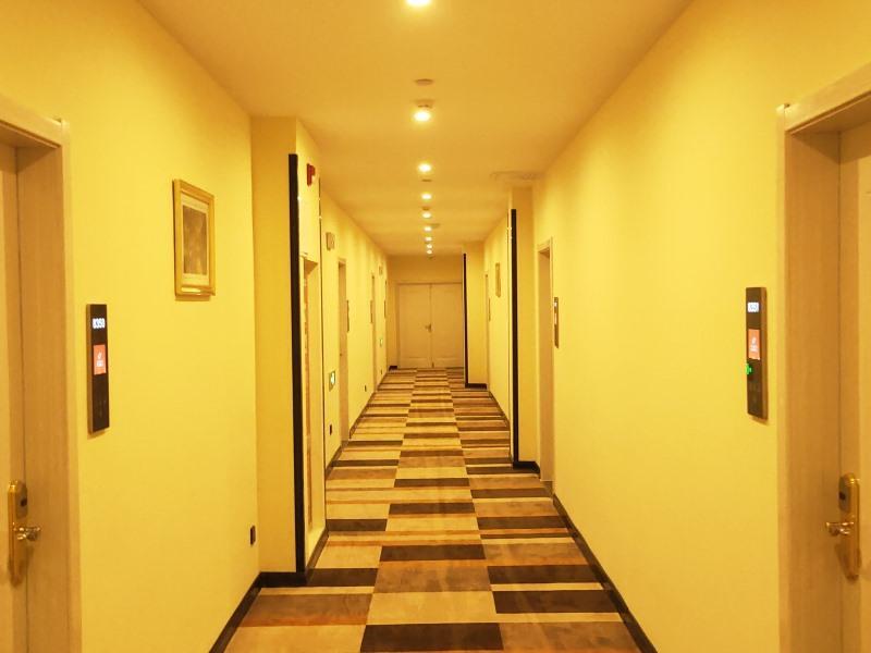 Лиаоченг: Shell Hotel Liaocheng Dongchang Xi Road Railway Station