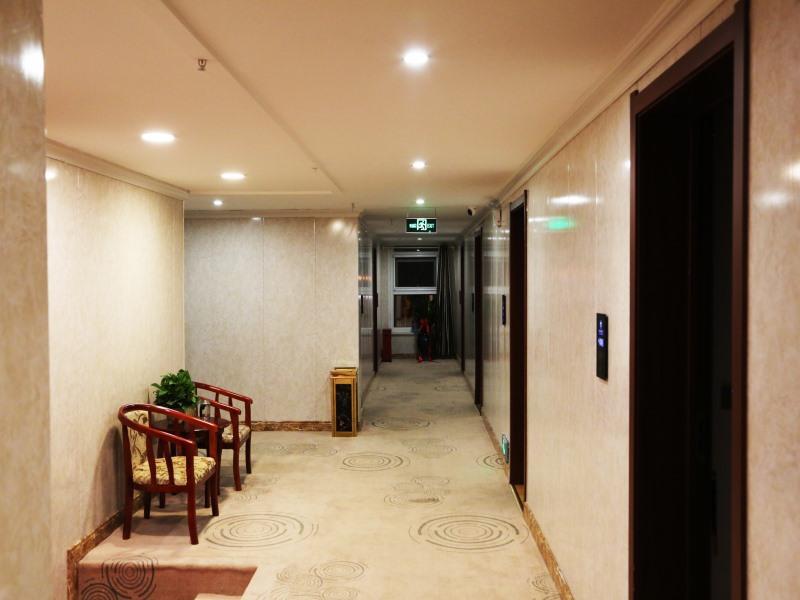 Фэнчжэнь: Shell Hotel Ulan Qab Fengzhen Yingbin Road City Government