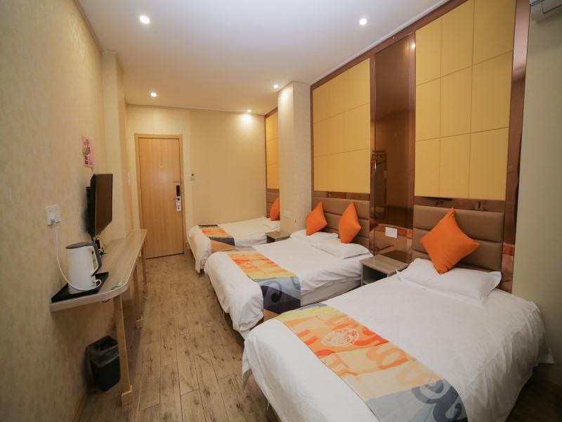Нанкин: Shell Hotel Jiangsu Nanjing Confucius Temple Metro Station