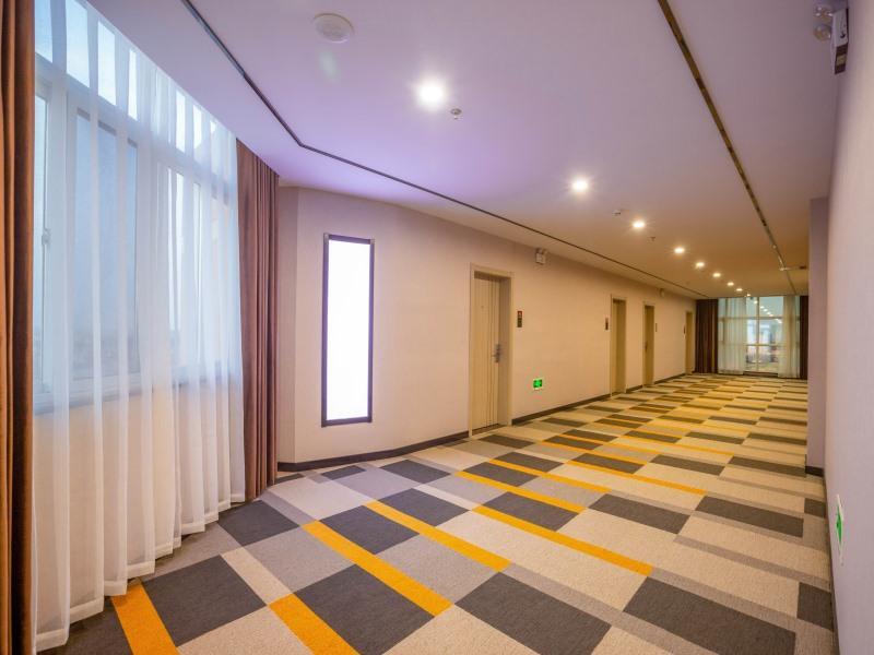 Тайчжоу: Shell Hotel Taizhou Xinghua Chenbao Town