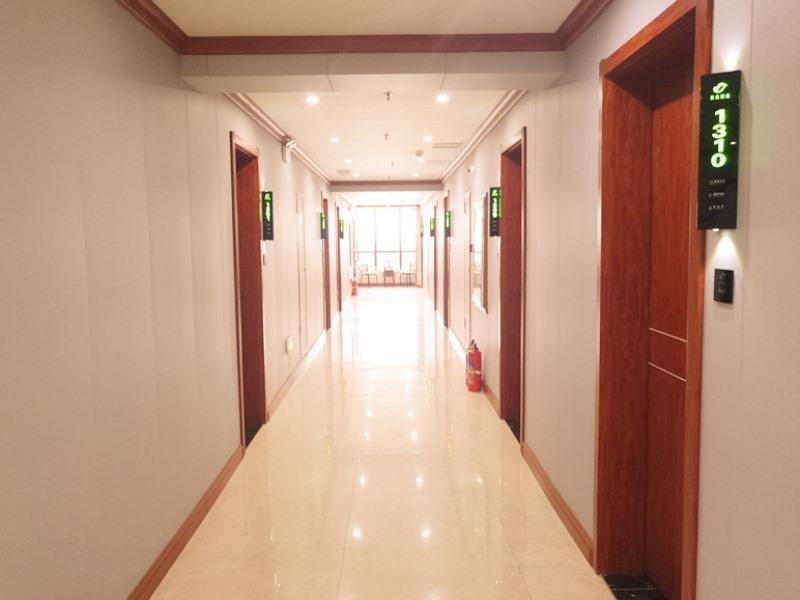 Фанчэнган: Shell Hotel Guangxi Fangchenggang North High-Speed Railway Station