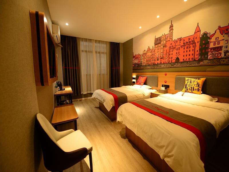 Ухань: Jun Hotel Hubei Wuhan Jiang'an District Dazhi Road Metro Station