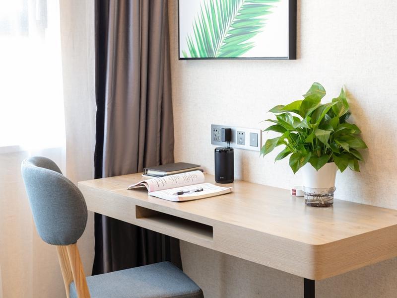 Чжуншань: UP AND IN Hotel Guangdong Zhongshan Dongfeng Town Fengxiang Avenue