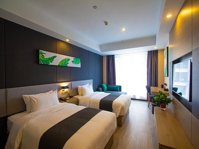 Тяньшуй: UP AND IN Hotel Gansu Tianshui Maiji District Railway Station