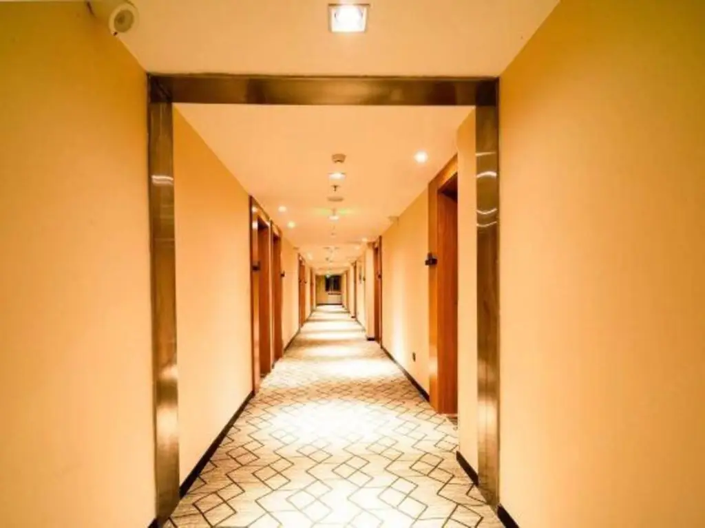 Пекин: Super 8 Hotel (Beijing Huairou Kaifang Road)