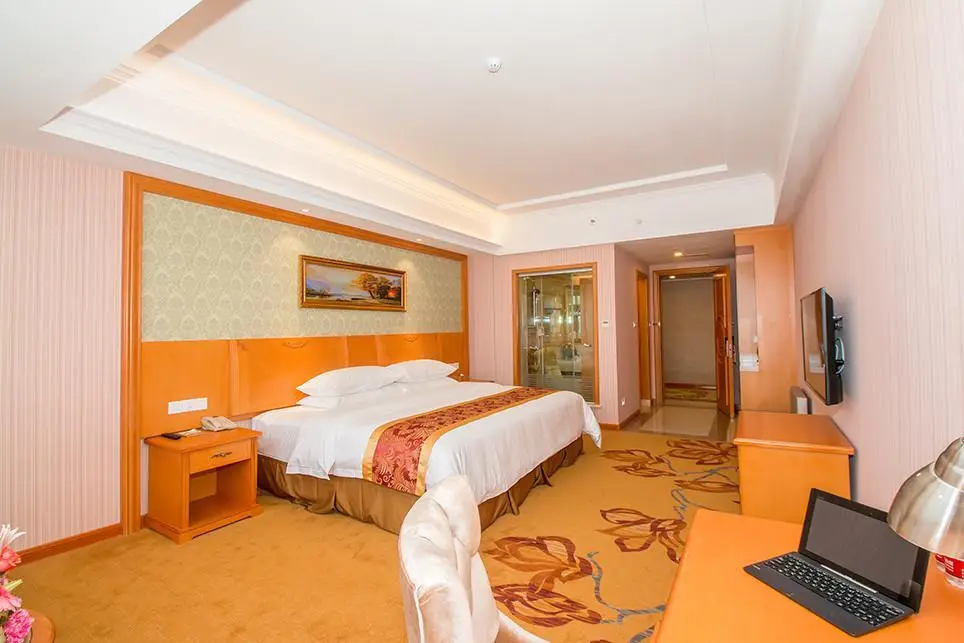 Гуйлинь: Vienna Hotel Guilin Pingle Bus Station
