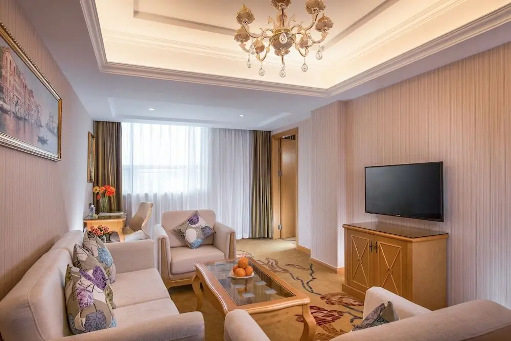 Шэньчжэнь: Vienna Hotel Shenzhen Yongfu Subway Station Branch