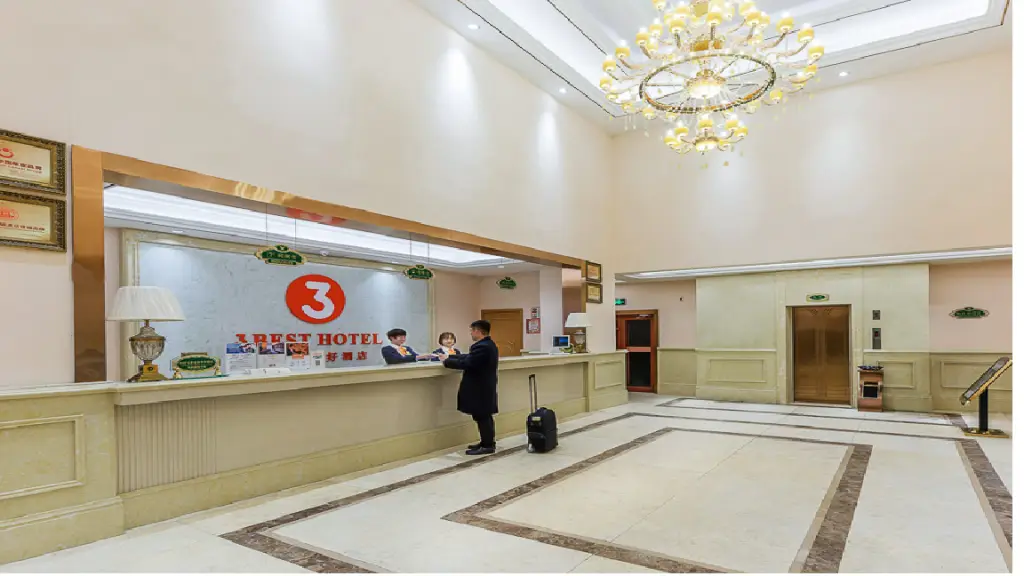 Цзинань: Vienna 3 Best Hotel Jinan West Railway Station