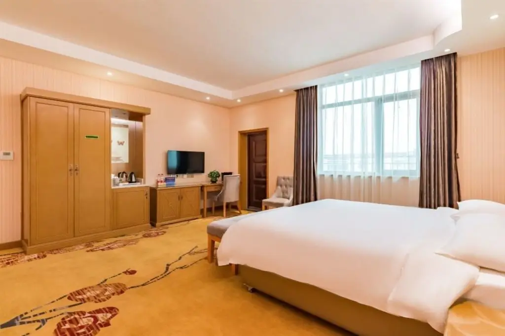 Пекин: Vienna Hotel (Beijing Pinggu District Government)