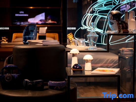 Шанхай: DeRUCCI Hotel(Shanghai Hongqiao Flagship store of National Convention and Exhibition Center)