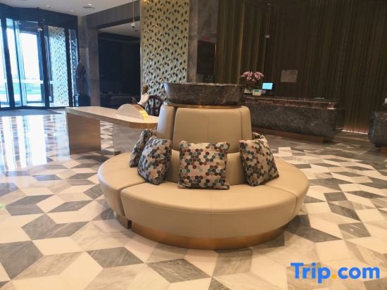 Шанхай: DeRUCCI Hotel(Shanghai Hongqiao Flagship store of National Convention and Exhibition Center)