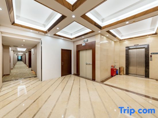Гуанчжоу: Dezhou Hotel (Guangzhou Pingsha Foreign Language Foreign Trade School Shop)