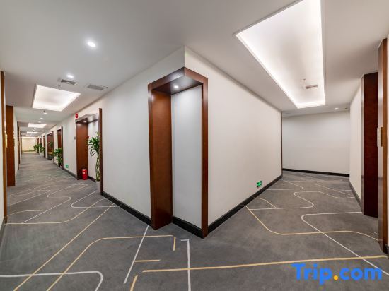 Гуанчжоу: Dezhou Hotel (Guangzhou Pingsha Foreign Language Foreign Trade School Shop)