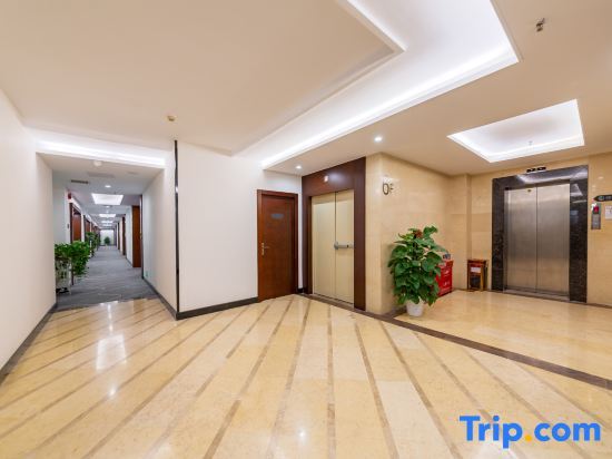 Гуанчжоу: Dezhou Hotel (Guangzhou Pingsha Foreign Language Foreign Trade School Shop)