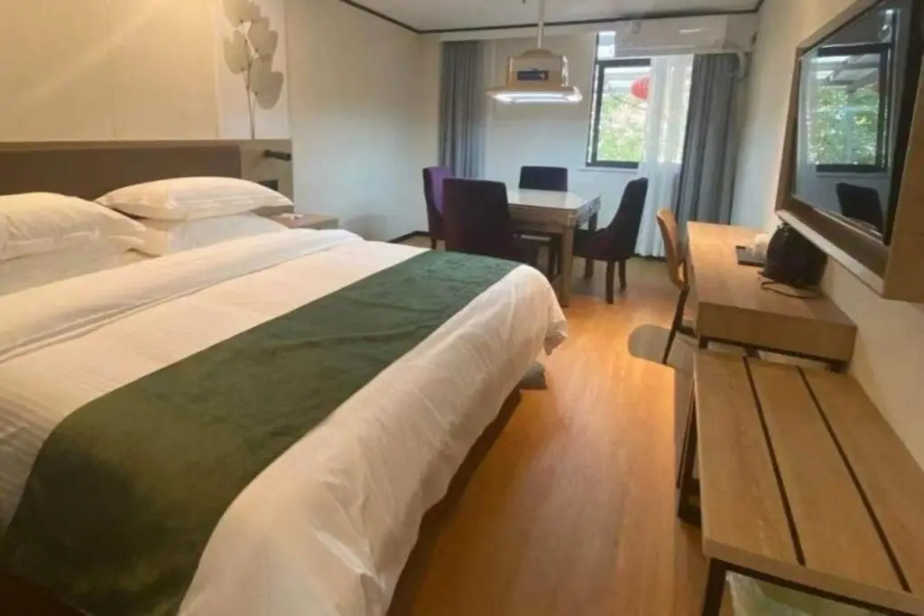 Шанхай: GreenTree Inn Express Shanghai Minhang District Jindu Road