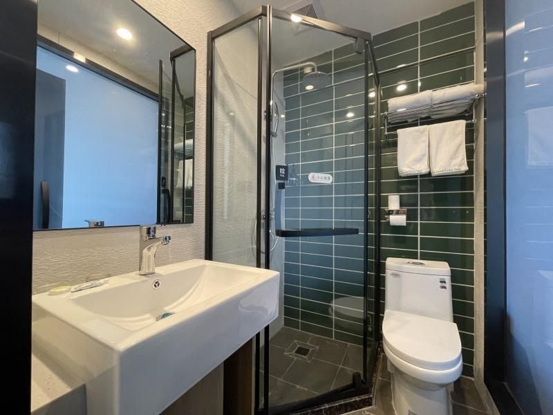 Шанхай: GreenTree Inn Express Shanghai Minhang District Jindu Road