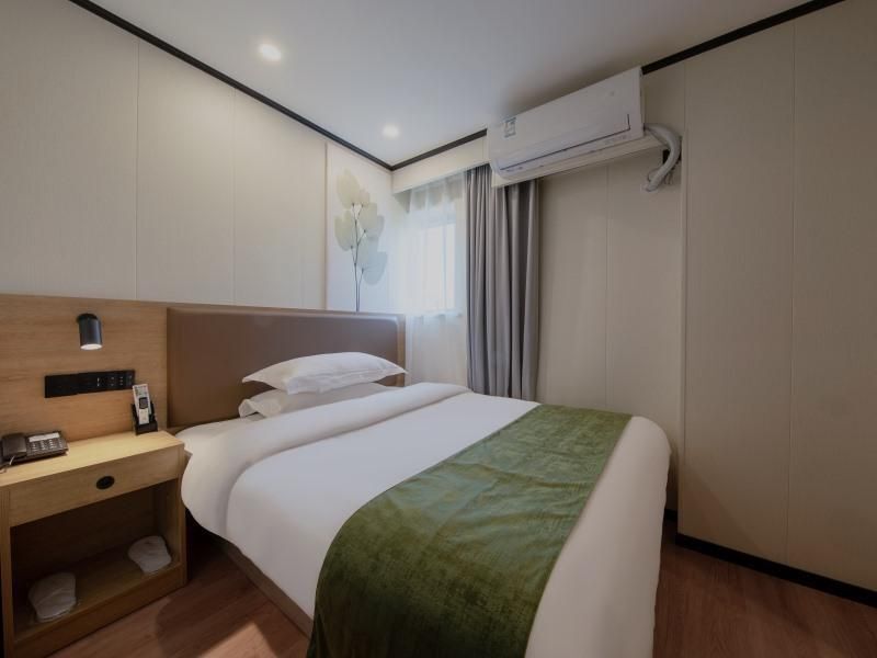 Шанхай: GreenTree Inn Express Shanghai Minhang District Jindu Road