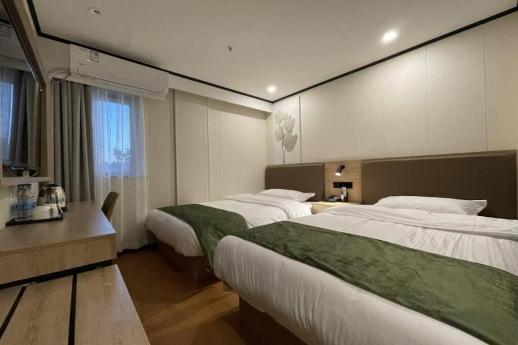 Шанхай: GreenTree Inn Express Shanghai Minhang District Jindu Road