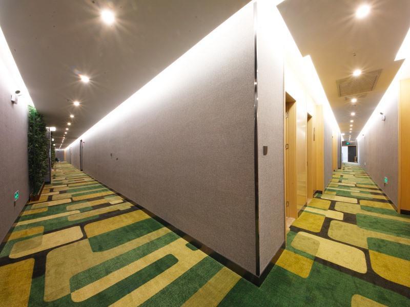 Хэфэй: Vatica Hotel Hefei Wulidun Metro Station Yihe Building
