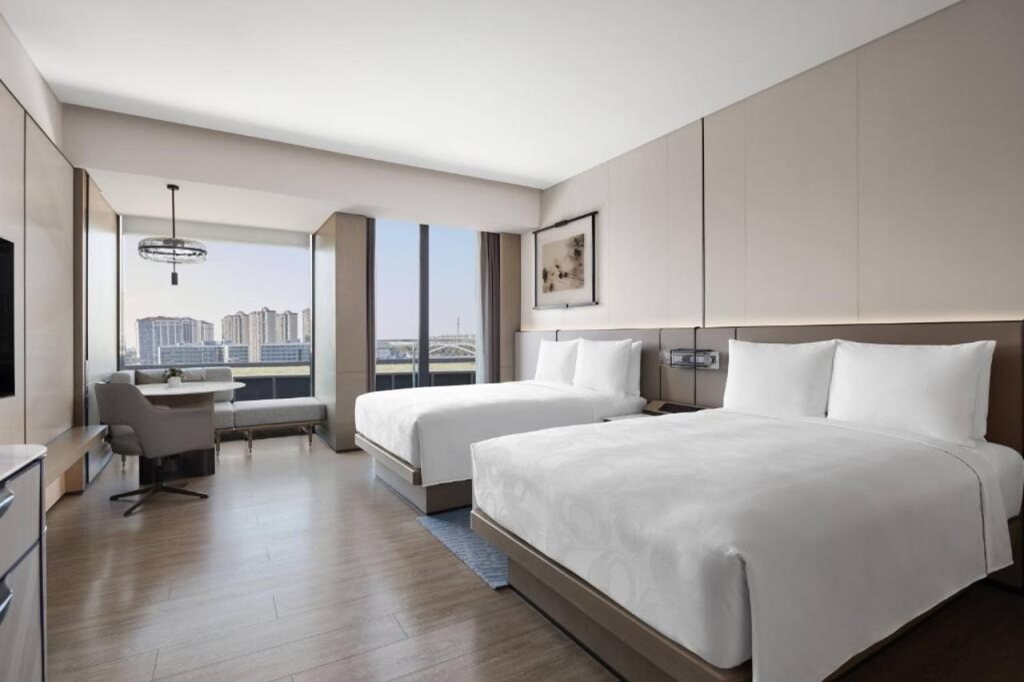 Шанхай: JW Marriott Shanghai Fengxian