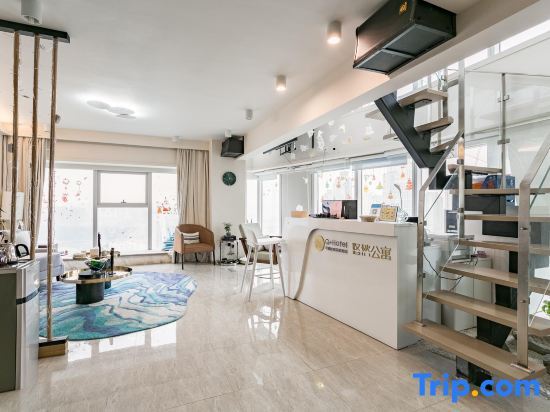 Ухань: Leisure· River View Loft Suites Hotel (Qiaokou Road Metro Branch, Yuexiu Fortune Center)