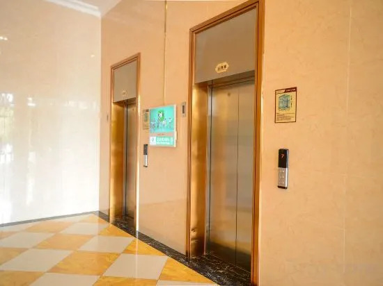Хайкоу: Jizhu Holiday Apartment (Hainan University City People's Hospital)