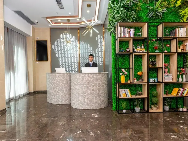 Шэньчжэнь: GreenTree Alliance Hotel Shenzhen Futian District Exhibition Center Jingtian Metro Station