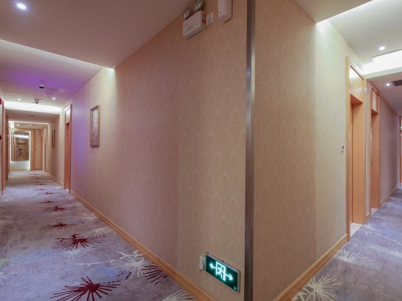 Шэньчжэнь: GreenTree Alliance Hotel Shenzhen Futian District Xiangmi Lake Xiangmei Mountain Metro Station