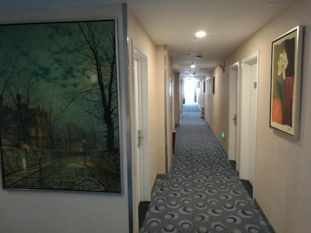 Пекин: Super 8 Hotel Beijing Fengtai Dongda Street 307 Hospital