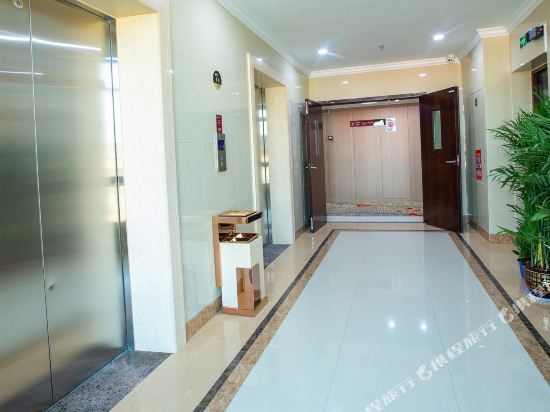 Ханчжоу: Manju Hotel (Hangzhou Xiaoshan Airport Yipeng Subway Station)