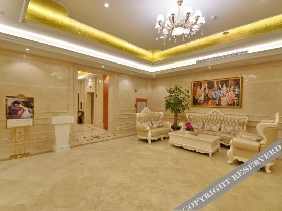 Жангжоу: Vienna Hotel (Longhaijiao Meiwanyi Plaza)
