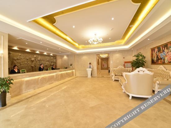 Жангжоу: Vienna Hotel (Longhaijiao Meiwanyi Plaza)