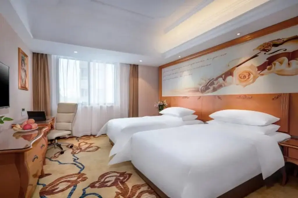 Шанхай: Vienna Hotel(Shanghai Chongming Lvhai Road.)