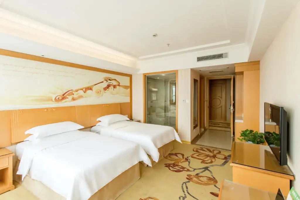 Шанхай: Vienna Hotel (Kunshan Phoenix City)