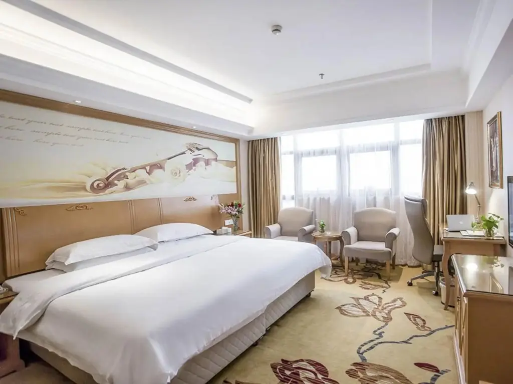 Шанхай: Vienna Hotel (Kunshan Phoenix City)