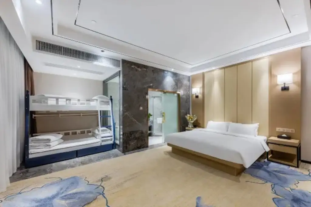 Сямынь: Vienna International Hotel Xiamen University