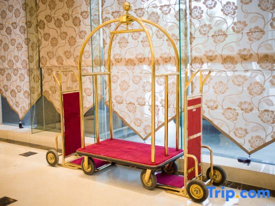 Чэндэ: Vienna International Hotel (Chengde University Town High Speed Railway Station)