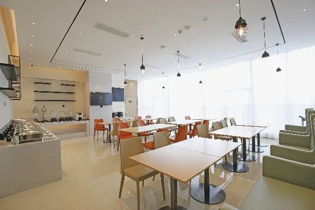 Чэнду: City Comfort Inn Xihua University Hongguang Avenue