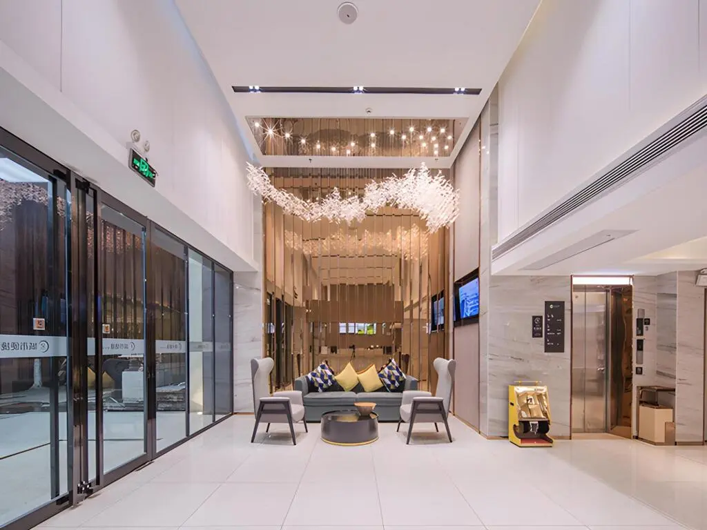 Учжоу: City Comfort Inn Wuzhou Sanqi City Rose Lake Park