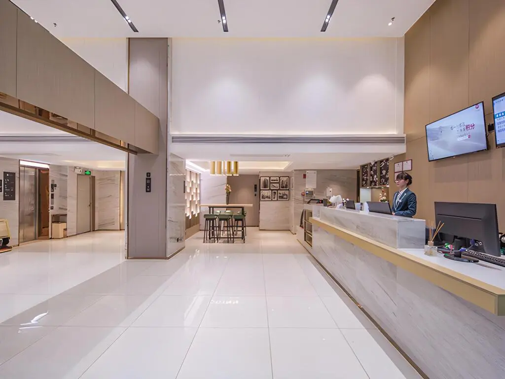 Учжоу: City Comfort Inn Wuzhou Sanqi City Rose Lake Park