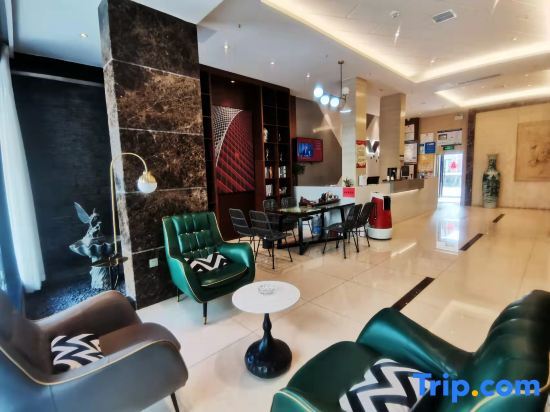 Джин-Чжоу: Borrman Hotel Jingzhou Ancient City East Gate Wanda