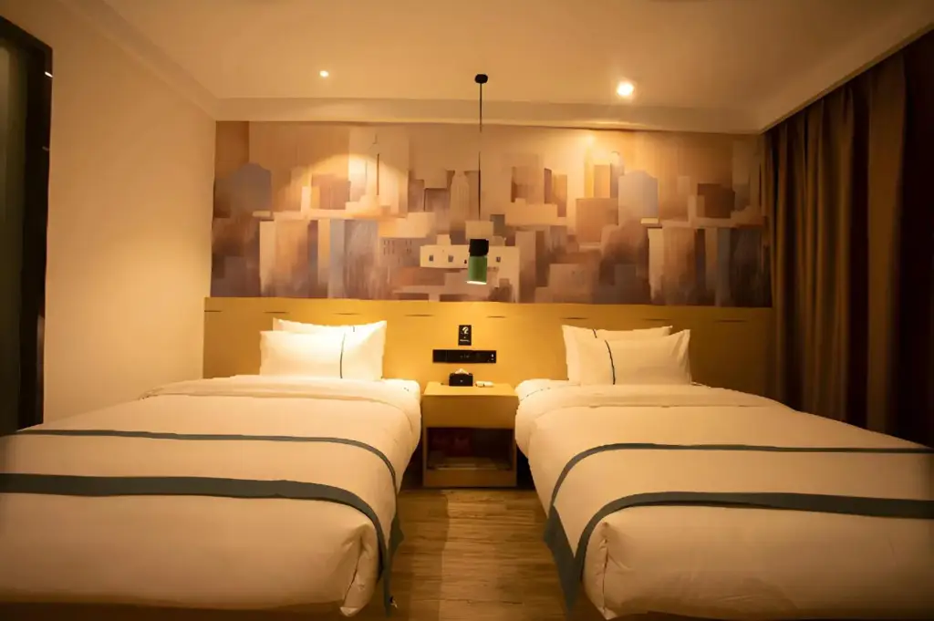 Хуайхуа: City Comfort Inn Huaihua East Station