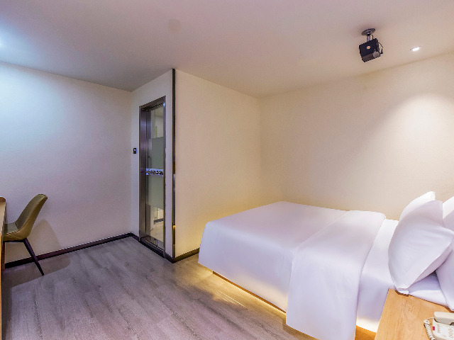 Чунцин: Borrman Hotel Chongqing Sanxia Square Pedestrian Street Center