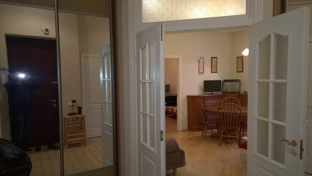 Санкт-Петербург: Apartamenti na Kronvekskom